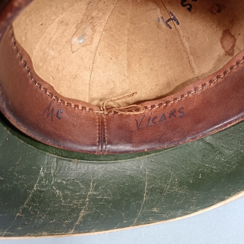 CASQUE COLONIAL EN TOILE BLANCHE ET LIEGE DE TYPE ANGLAIS FABRICATION FRANCAISE OU ANGLAISE MILITAIRE ARMEE DE LIBERATION FNFL